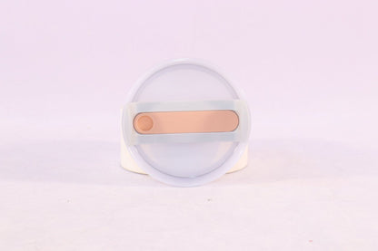 Thermo Becher mit Henkel und Strohhalm